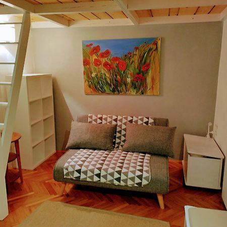 Isola Studio Rosa 伊佐拉 外观 照片